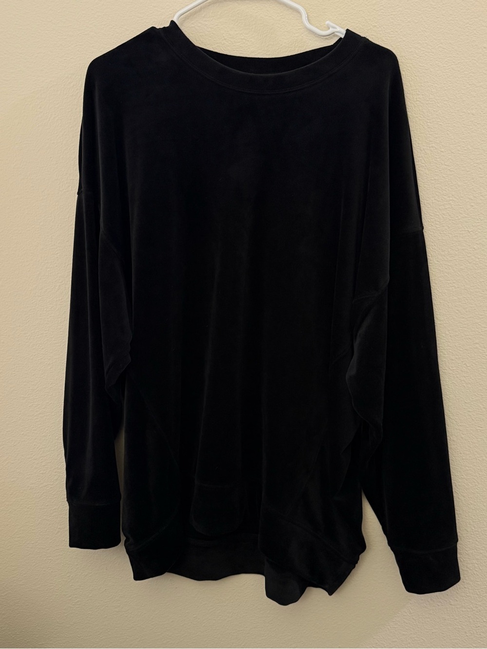 Women’s Black Velour Crewneck Shirt